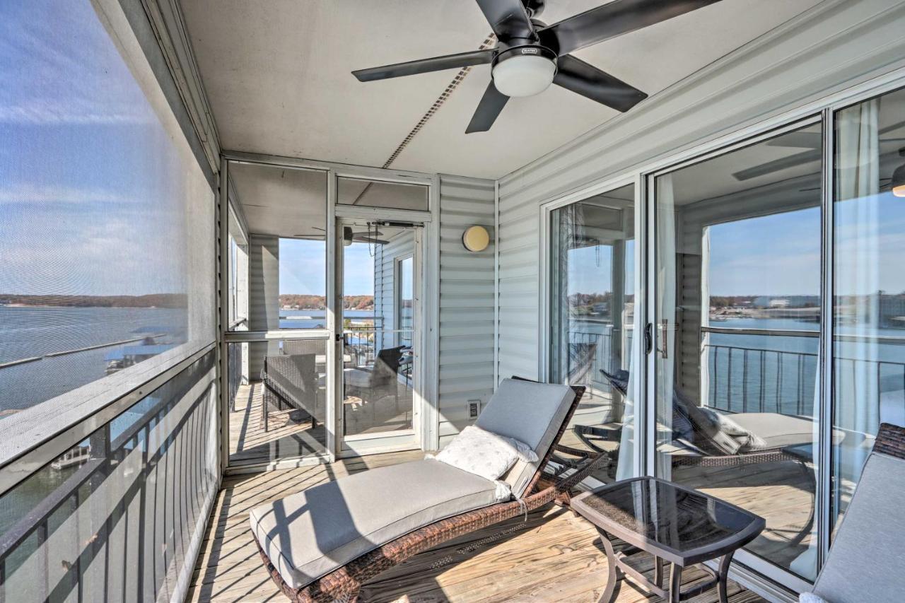 Sunny Osage Beach With Balcony And Lakefront View Exterior foto